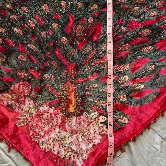 💚3/$25 Vibrant Red and Black Peacock Pattern Beaded Fringe Shawl - Picture 7 of 9